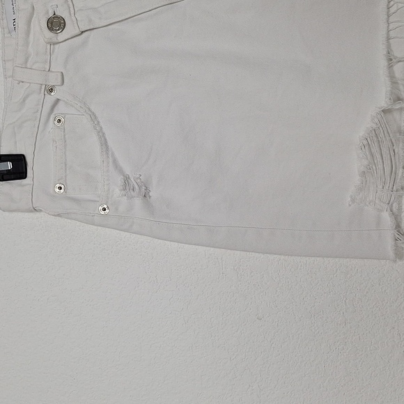 Zara White Bohemian Streetwear Distressed Grunge Fringe Denim Mini Skirt Size XL - Picture 3 of 13